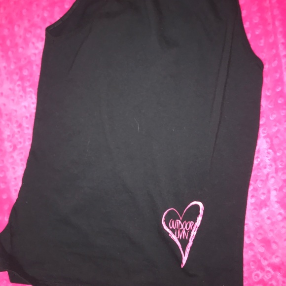 “Hooked” tank - Picture 2 of 7